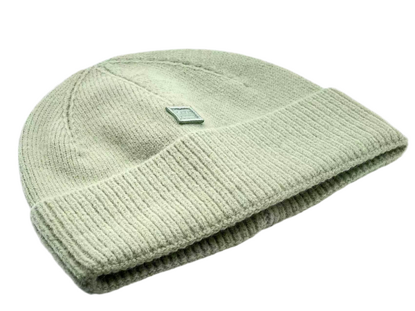 Minimalist Knit Beanie – Classic Winter Warmth